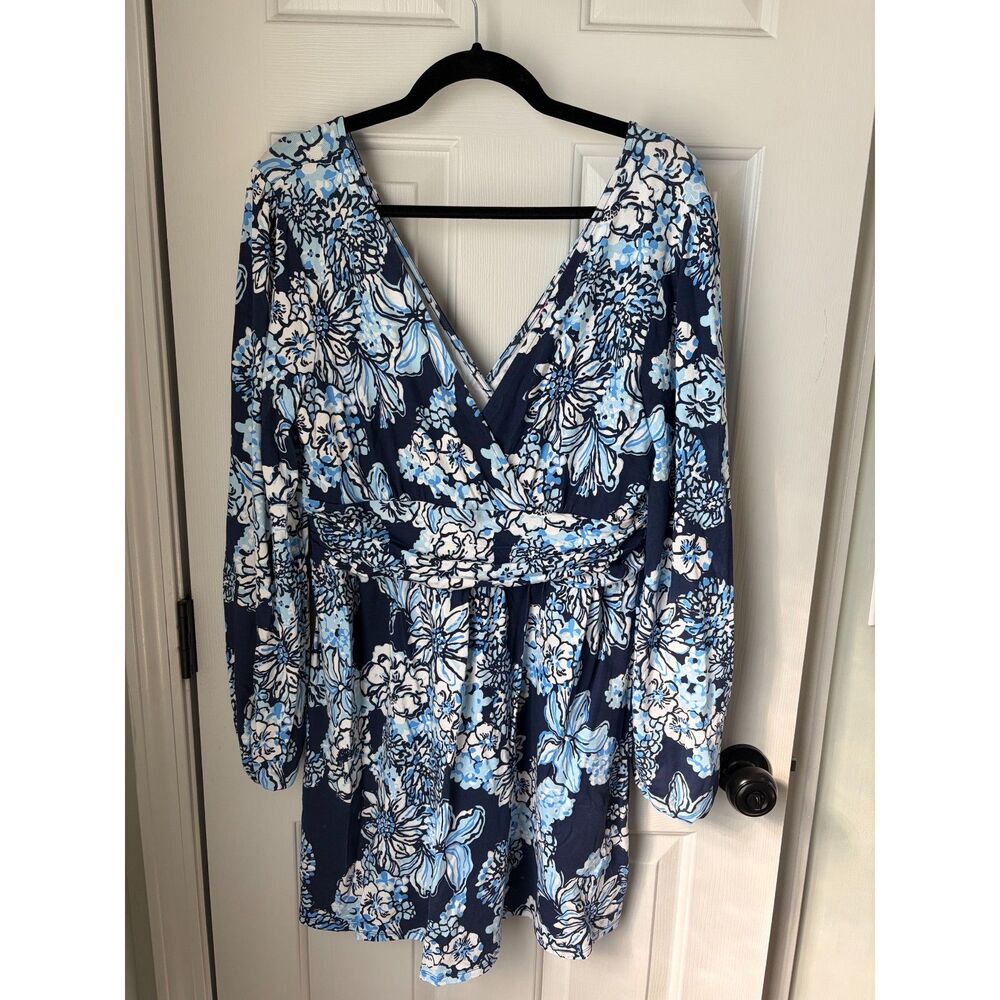 Lilly Pulitzer Riza Long Sleeved Romper Low Tide Navy Bouquet All Day Size L